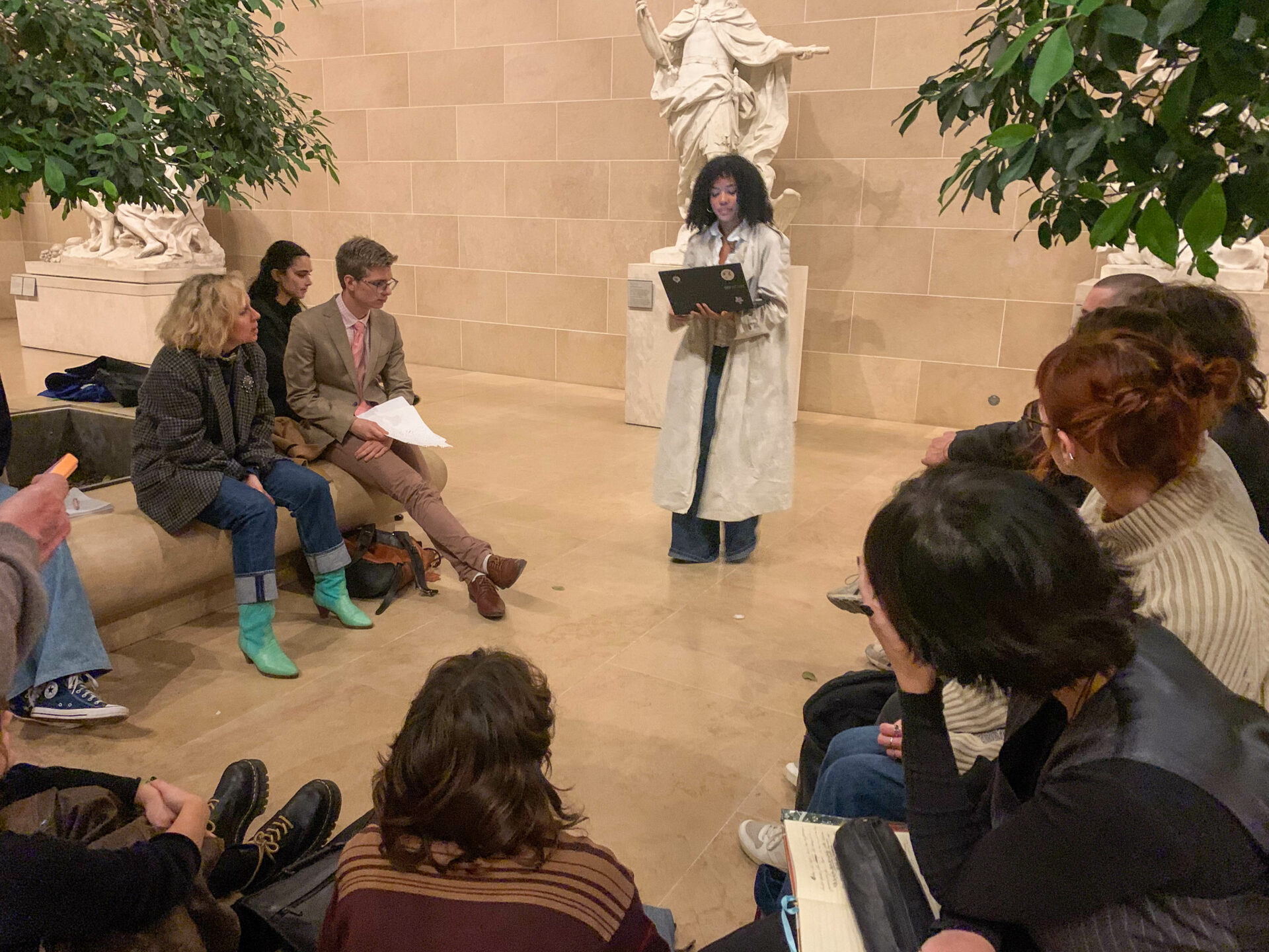 Atelier d'écriture 2023 au Louvre Hélène Frappat